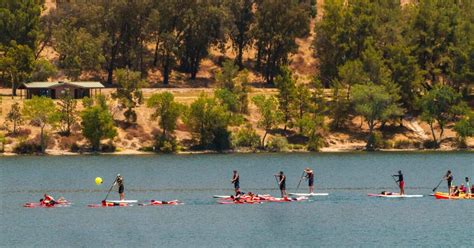 Castaic Lake .